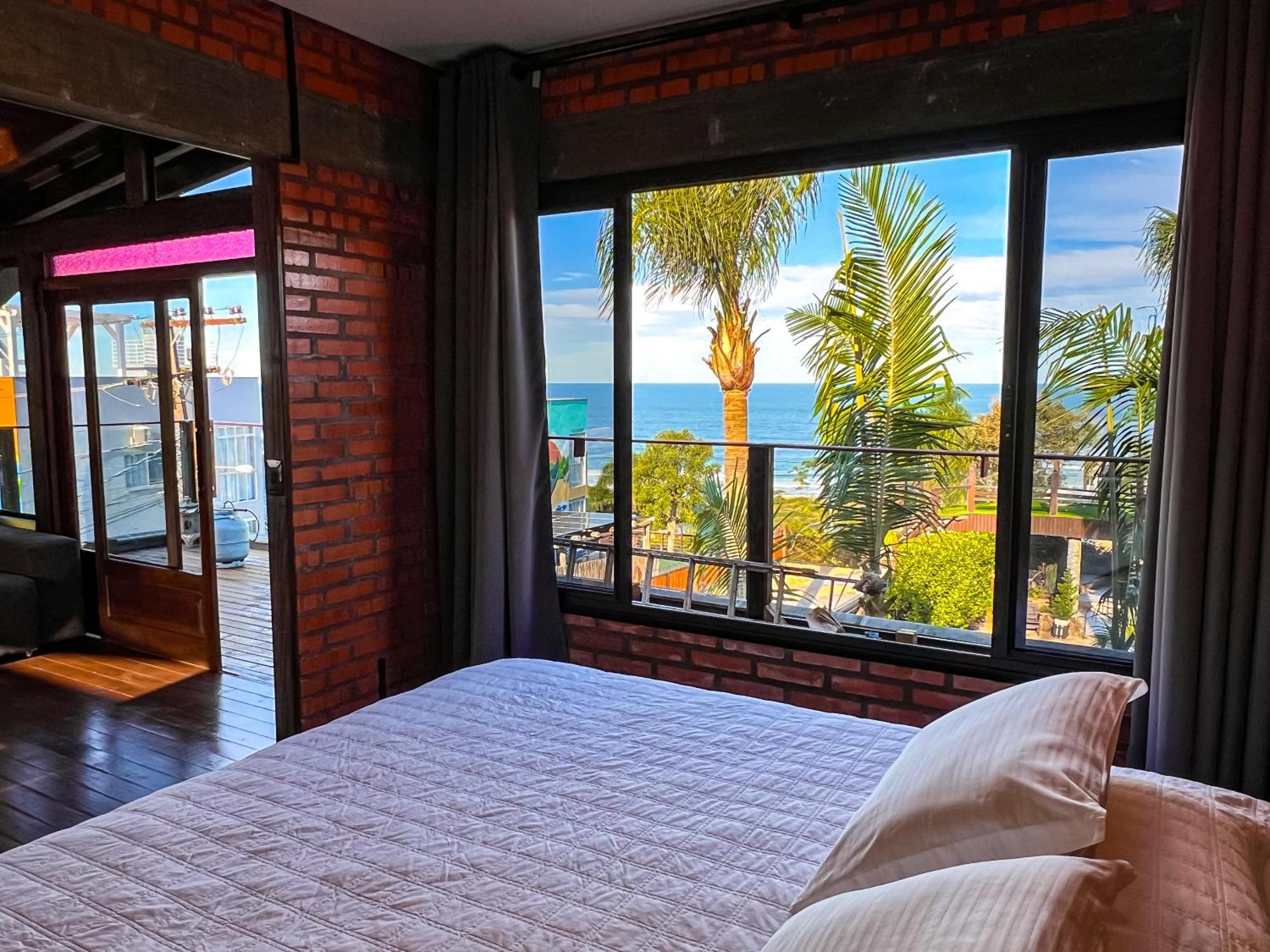 Pousada Descanso Do Rei - Vista Para O Mar & Melhor Localizacao Da Praia Do Rosa Ruang foto